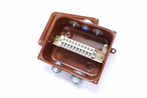 Фотография товара 'Nzeta zeta30374 Коробка соединительная КСМР-10 У2 IP54'